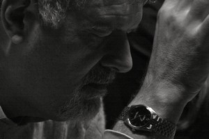 foto_fabio_frizzi_pensoso.jpg