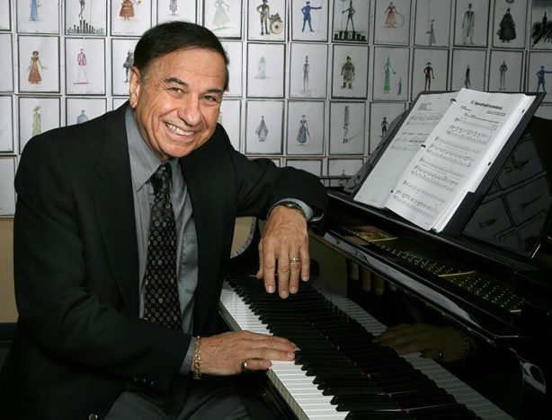 foto richard sherman piano