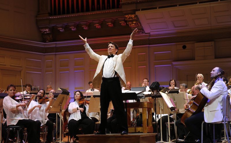 Keith Lockhart with the Boston Pops (Photo by Winslow Townson)