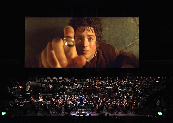 Un momento del film-concerto di The Fellowship of the Ring