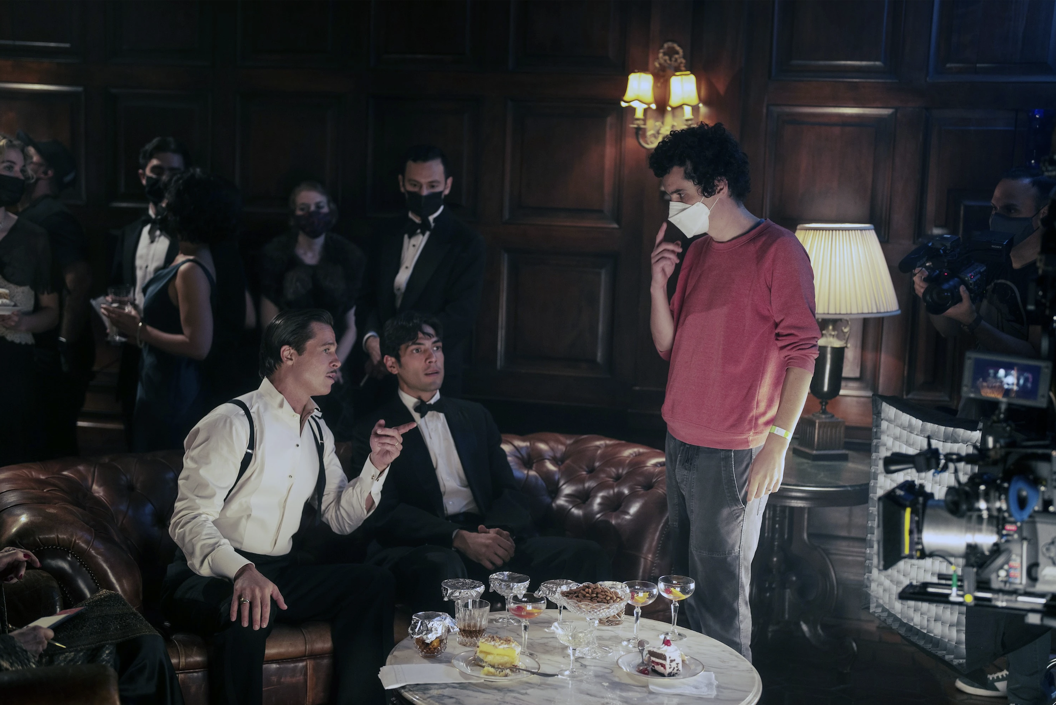 Brad Pitt Diego Calva e Damien Chazelle Babylon Credit Scott Garfield