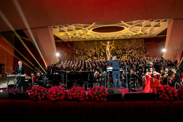 foto concerto coi poveri roma 10