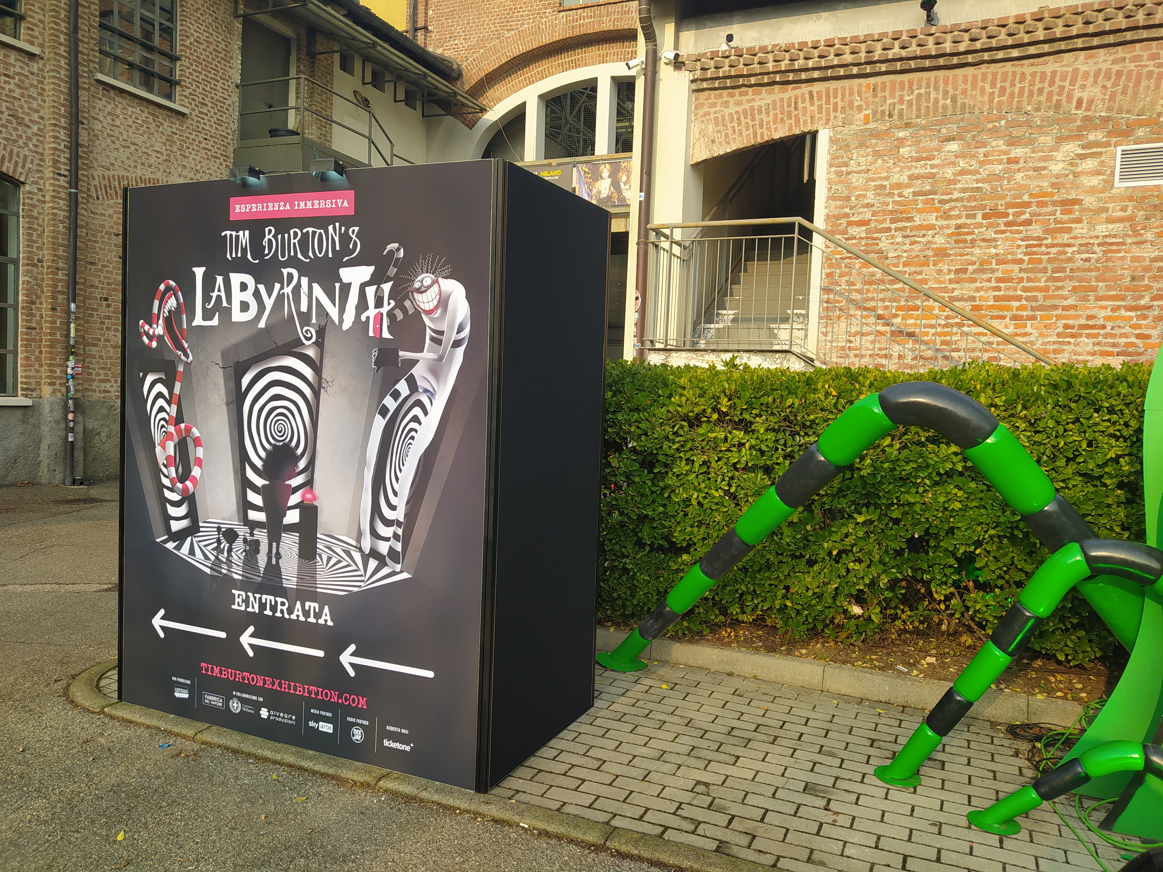 foto tim burton labyrinth 3