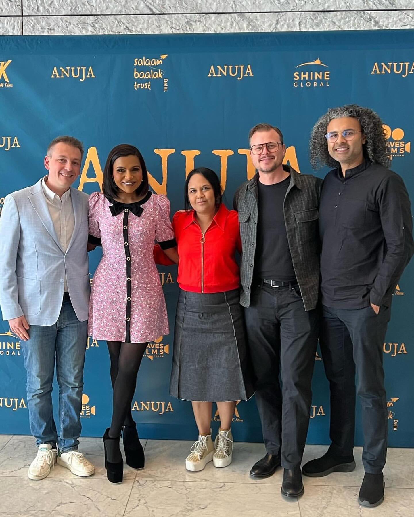 foto anuja cast